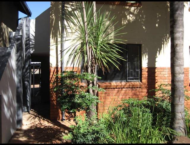 0 BEDROOM PROPERTY TO RENT IN PHILIP NEL PARK